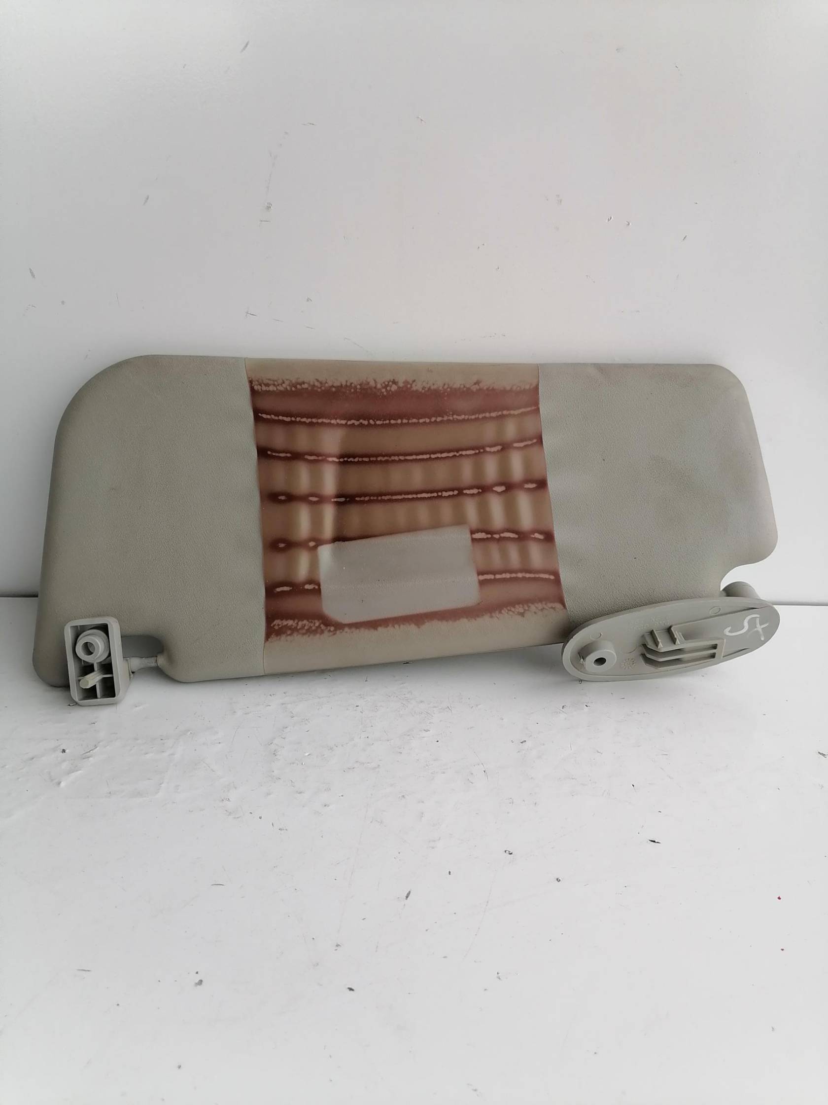 Aletta parasole parabrezza sx.